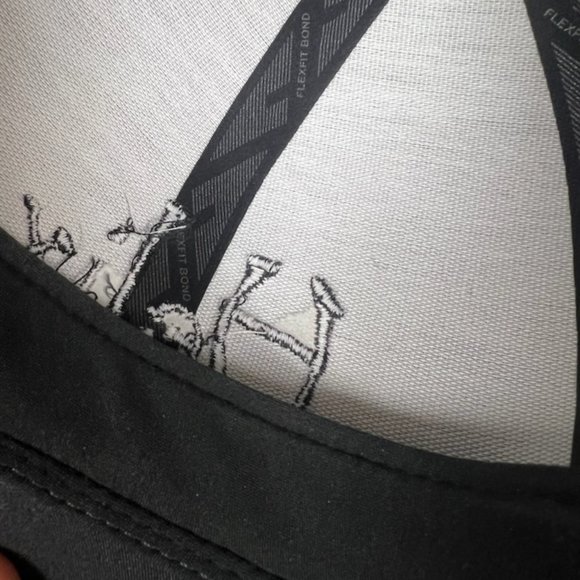 Helix Flex-fit delta golf/baseball hat light grey - Picture 3 of 6